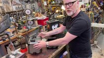 Adam Savage’s Tested - Episode 31 - Custom Poker Chip Carrier!