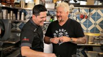 Diners, Drive-ins and Dives - Episode 6 - Ocean Coasts and Great Lakes