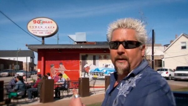 Diners, Drive-ins and Dives - S15E03 - Savory Standouts