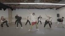 BANGTANTV - Episode 94 - [CHOREOGRAPHY] BTS 'Dynamite (Tropical Remix)' Dance Practice...