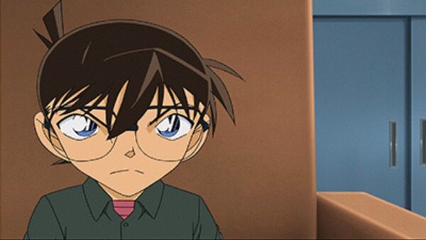 Meitantei Conan - Ep. 1060 - Okino Yoko and the Locked Attic (Part 2)