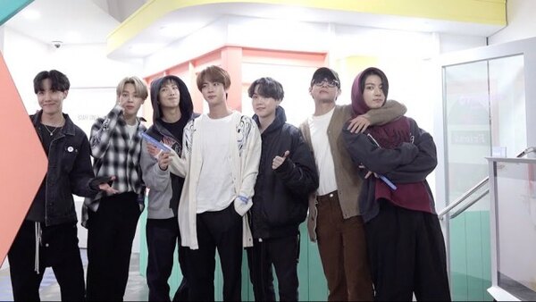 BANGTANTV - S2019E44 - 2019 BTS POP-UP IN SEOUL