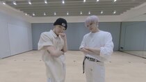 WayV - Episode 82 - WayV-TEN&YANGYANG 'Low Low' Dance Practice (360˚ ver.)