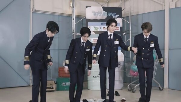 WayV - S2021E105 - [WayV-ariety] The Pilot Test | TEST3 : Patience and Physical Strength | WayV Airlines✈️