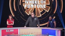 Celebrity Wheel of Fortune - Episode 7 - Kate Flannery, Steve Agee and Austin Creed