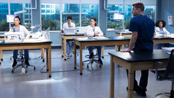 Grey's Anatomy - S19E06 - Thunderstruck