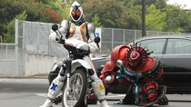 Kamen Rider Fourze - Episode 2 - Come on, Outer Space
