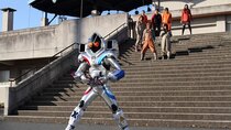 Kamen Rider Fourze - Episode 20 - The Universal Magnetic Force