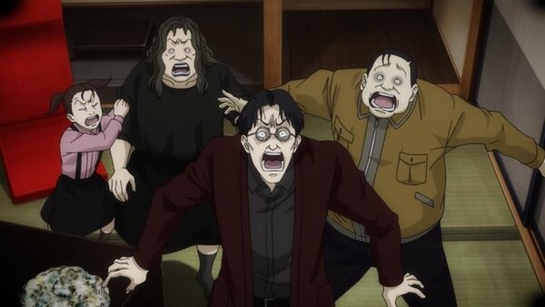 Itou Junji: Maniac - Ep. 1 - The Strange Hikizuri Siblings