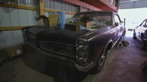 Barn Find Hunter - Episode 2 - Pontiac GTO sitting for 40 years along with other American icons...