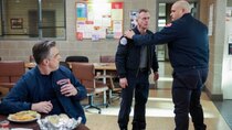 Chicago Fire - Episode 17 - The First Symptom