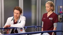Chicago Med - Episode 17 - Know When to Hold and When to Fold