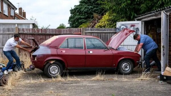 Wheeler Dealers - S18E03 - Austin Allegro Vanden Plas