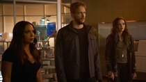 The Flash - Episode 11 - A New World (2)