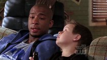 One Tree Hill - Episode 21 - A Kiss to Build a Dream On