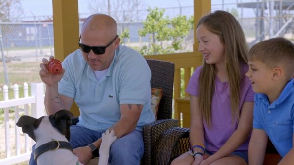 Pit Bulls and Parolees - S15E04 - Saved from the Fight