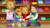 Daniel Tiger's Neighborhood - Episode 9 - Margaret's New Shoes