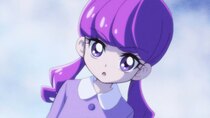 Kirakira Precure A La Mode - Episode 29 - Big Trouble! Cure Macaron, Stained in Shadow!