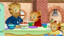 Daniel Tiger's Neighborhood - Episode 18 - Margaret's First Thank You Day