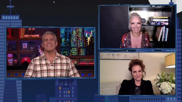 Watch What Happens Live with Andy Cohen - S18E63 - Elizabeth Perkins and Margaret Josephs