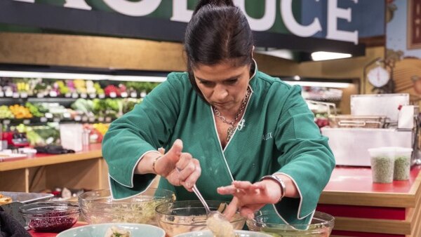 Guy's Grocery Games - S19E08 - Judges' Thanksgiving Throwdown