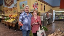 Guy's Grocery Games - Episode 14 - DDD Chefs and Their Moms