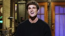 Saturday Night Live - Episode 9 - Jacob Elordi / Reneé Rapp