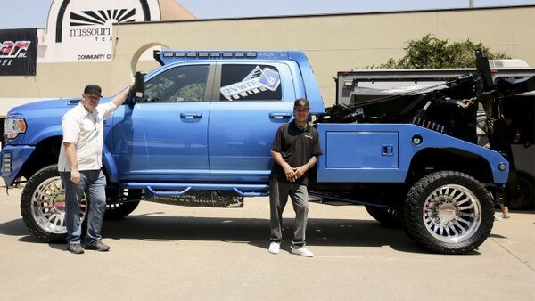 Texas Metal Tow Truck