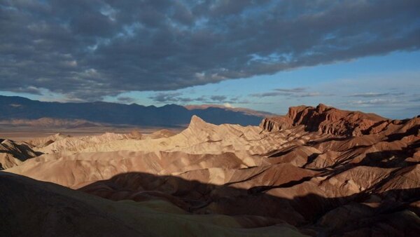 Outside Beyond the Lens - S02E04 - Death Valley National Park