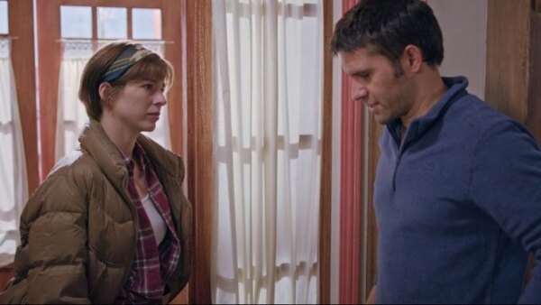 Al Sur del Corazón - S01E02 - Felipe le propone a Gracia trabajar juntos