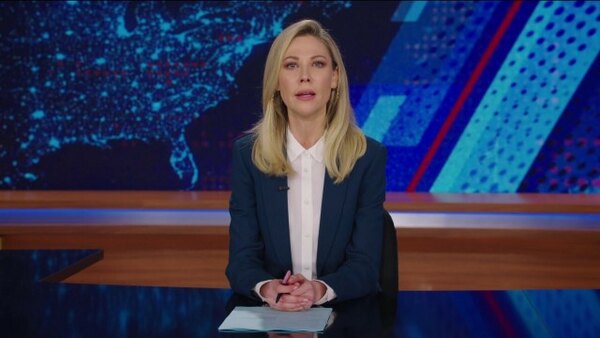 The Daily Show - S29E47 - Amy Ryan
