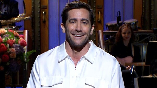 Saturday Night Live - S49E20 - Jake Gyllenhaal / Sabrina Carpenter