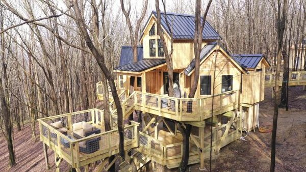 Building Off the Grid - S13E07 - Maryland Treehouse