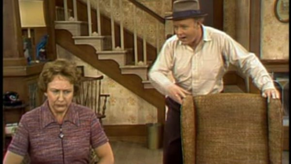 All in the Family - S02E19 - Archie and Edith, Alone