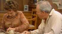 All in the Family - Episode 17 - The Jeffersons Move Up