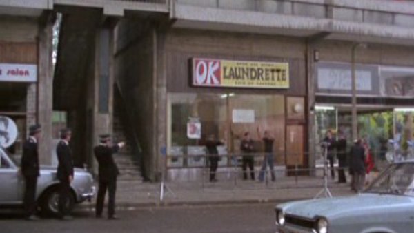 Minder - S01E01 - Gunfight at the OK Launderette