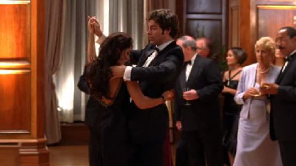 Chuck - S01E03 - Chuck Versus the Tango