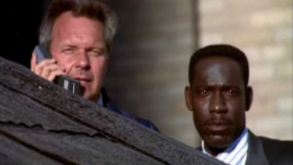 NYPD Blue - Ep. 12 - Up on the Roof