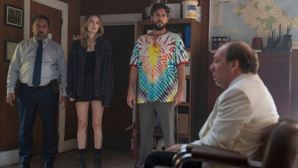 Sirens Season 1 Episode 5 Recap And Links