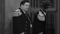 The Honeymooners - Episode 36 - Alice and the Blonde