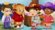 Daniel Tiger's Neighborhood - Episode 61 - Same and Different