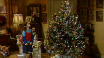 Punky Brewster - Episode 16 - Yes, Punky, There Is a Santa Claus (2)