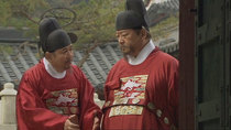 Lee San: Wind of the Palace - Episode 16