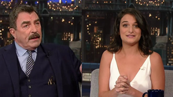 Late Show with David Letterman - S22E28 - Tom Selleck, Jenny Slate, Foo Fighters