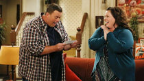 Mike & Molly - Episode 1 - The Book of Molly