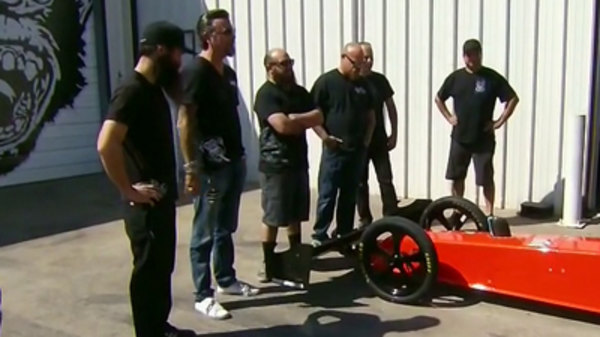 Fast N' Loud - S05E11 - NHRA and a '55 Pink Caddy (1)