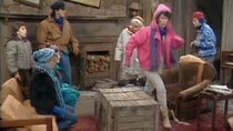 Charles in Charge - Episode 1 - Yule Laff