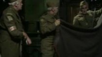 Dad's Army - Episode 7 - Put That Light Out!