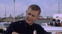 Adam-12 - Episode 24 - Log 172: Boy, The Things You Do for the Job