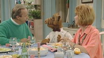 ALF - Episode 1 - Working My Way Back to You